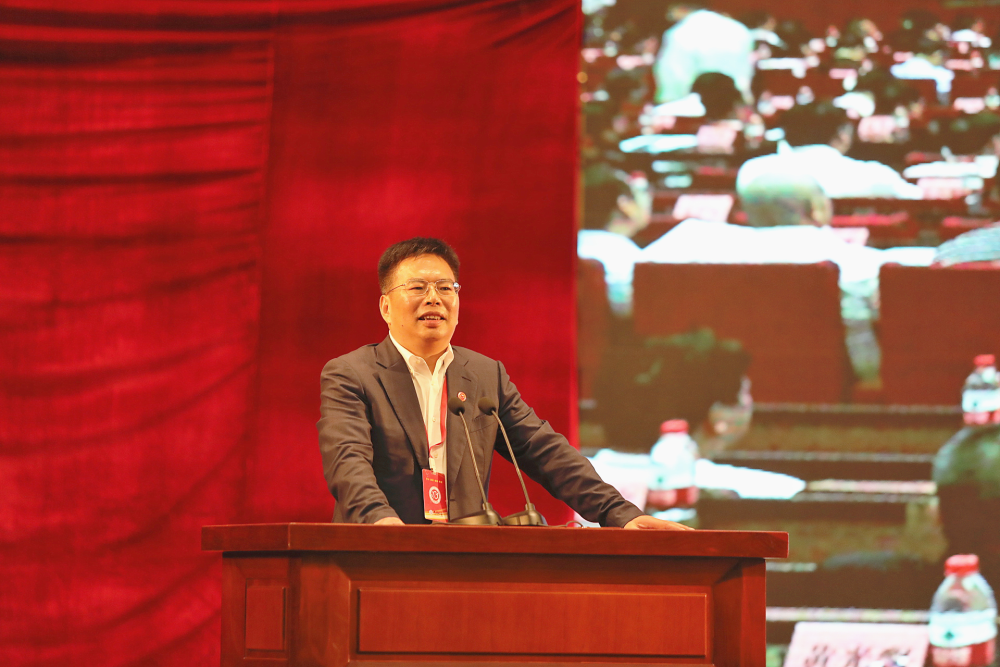 王铭祥.杨建雄摄在南海战略背景下,茂名有着特殊的历史地位.