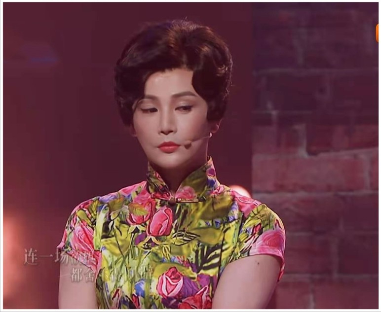 男人穿旗袍有多美?妖娆不输张曼玉,他"男扮女装"可以封神