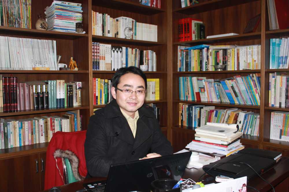 高朋满座之领军探秘奉化中学校长李军杰立德树人德育为先