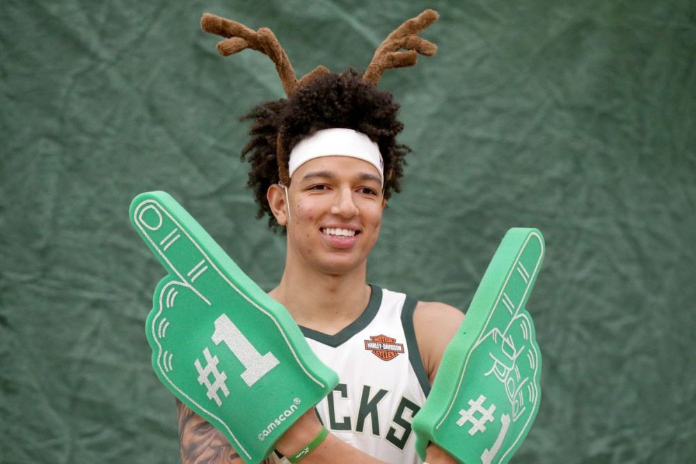 雄鹿旧将期待在航天城闪耀,帅哥威尔森创火箭生涯单场最高分