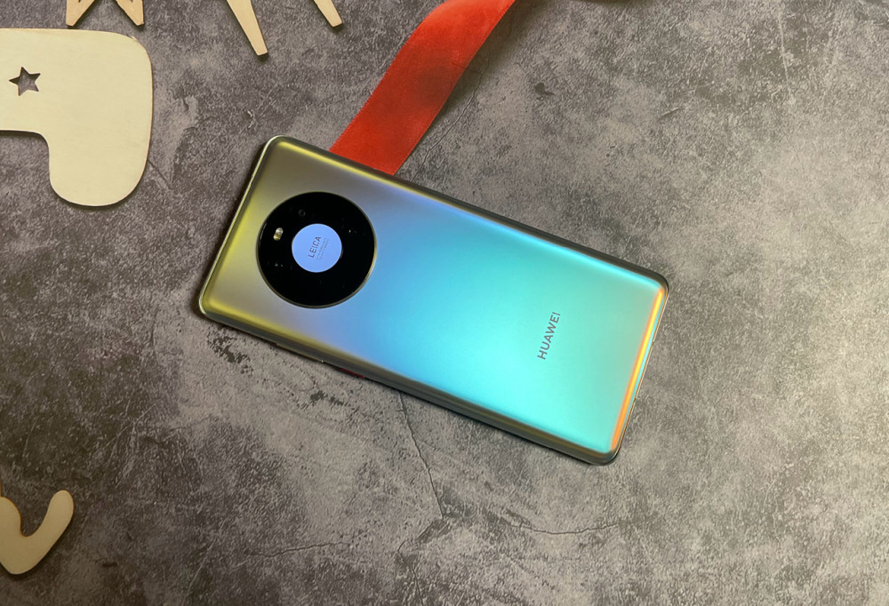 华为mate40pro推出4g版配置保持不变将预装鸿蒙操作系统