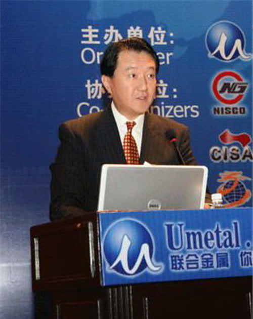 胡士泰:公费出国后加入外籍,4年让中国损失