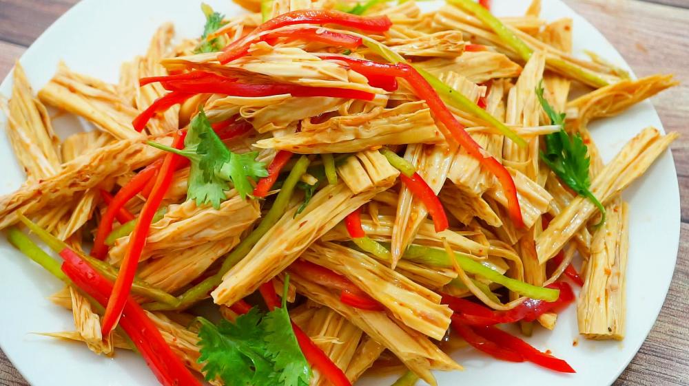 腐竹总是泡不软,往水里加点它,30分钟就能吃,软而不烂嚼劲又足_腾讯新