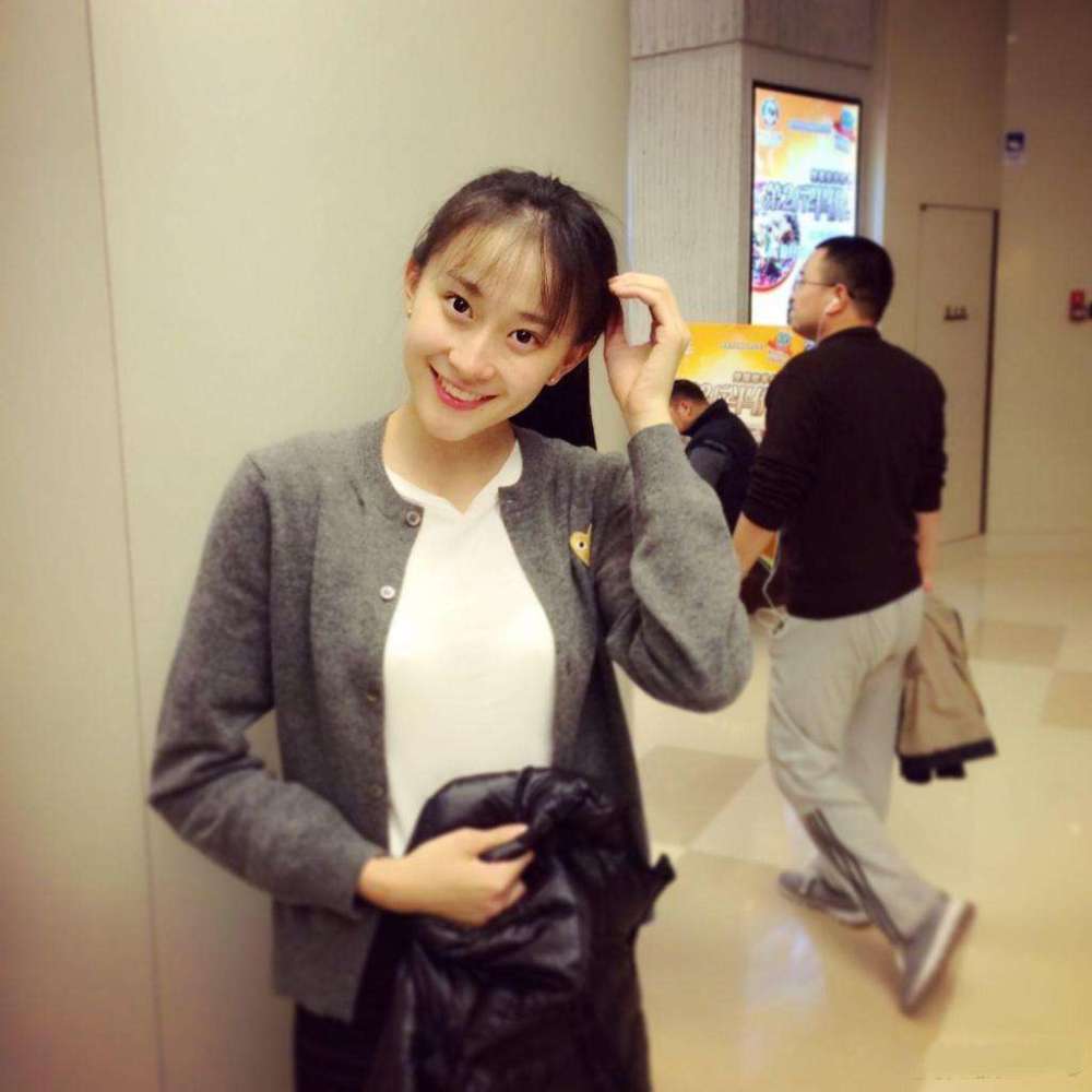 体操女神张豆豆曾因挺胸照出名如今低调进入娱乐圈
