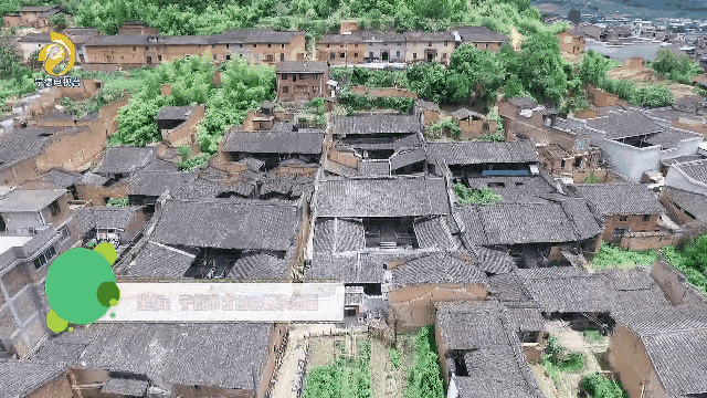 视频主播带你游桃溪村里文韵浓