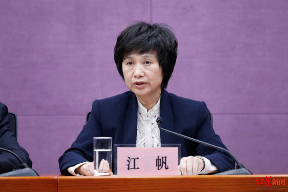 商务部外贸司一级巡视员江帆据介绍,为支持海南自由贸易港建设,商务