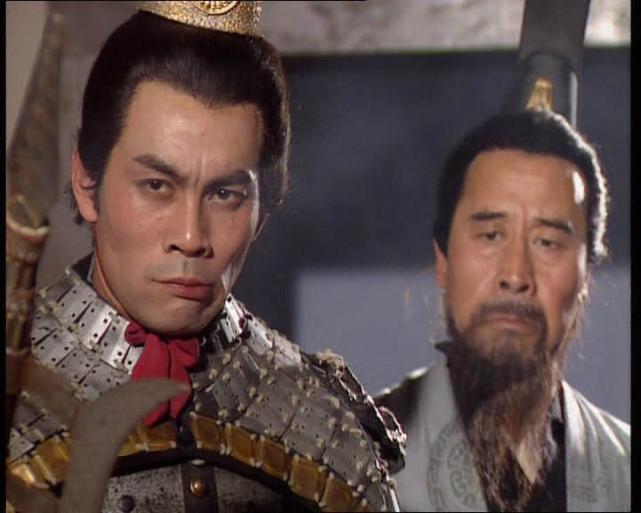 丁原是吕布的恩人，吕布为什么要杀丁原，根本不是因为赤兔马_腾讯新闻