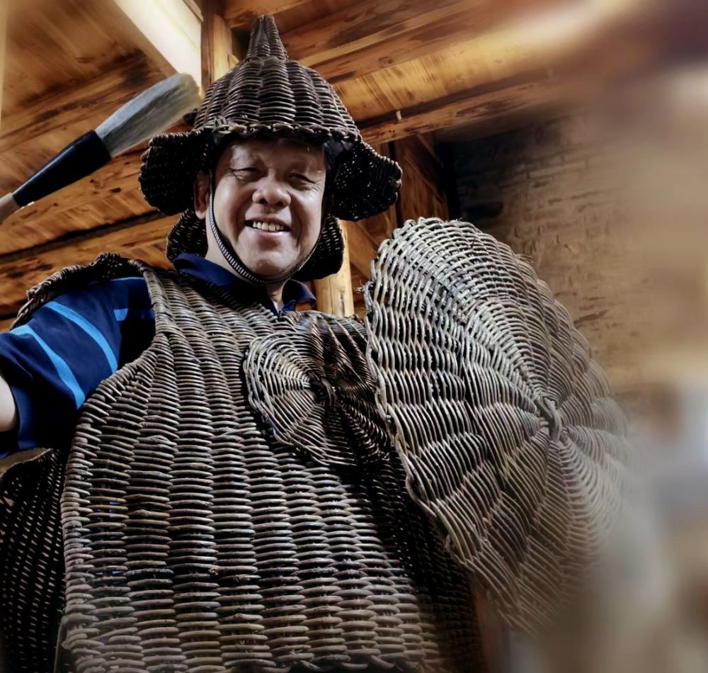 藤甲兵是过去的故事,铁甲堂是现今的存在.