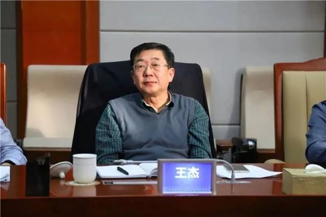 倒查20年,内蒙古一去世官员被查,并追回一亿多损失|内蒙古|云卫东