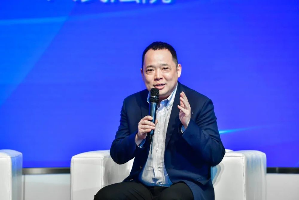 江苏交通广播网总监孙锴建议:"在知识产权保护上,媒体监督也应在全