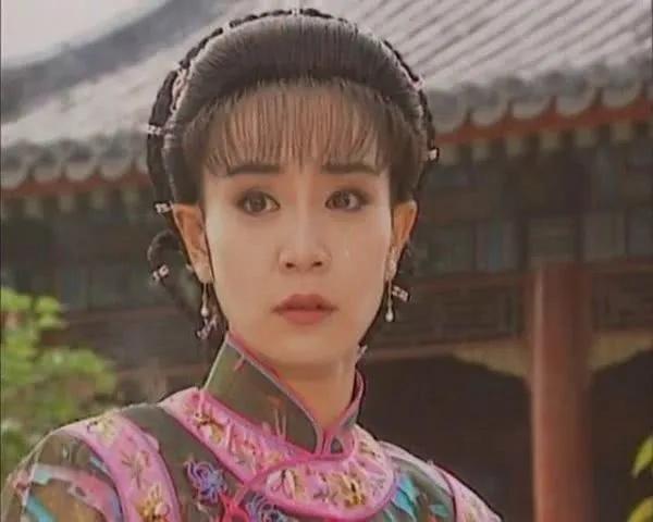 刘雪华悲惨人生:未婚先孕遭抛弃,中年丧夫,今61岁孤身与狗为伴_腾讯