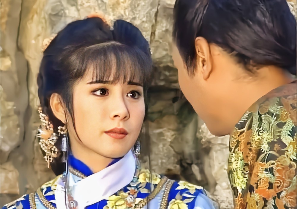 为什么现在没人翻拍琼瑶剧因为琼瑶的爱情三观不正误人子弟