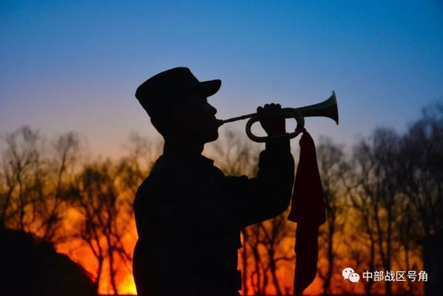 吹角联营我们的号角组诗