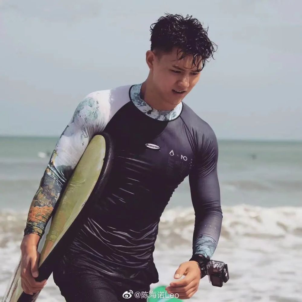 从电线杆逆袭健美模特陈海诺告诉你减脂增肌秘笈