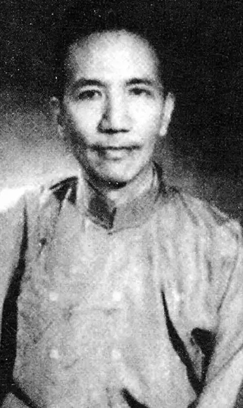 他无一纸文凭,何以成为清华教授,被誉为"三百年才出一个的大师"?