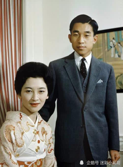 日本天皇首次访华要求中国撤掉一道国宴名菜我方回复堪称绝妙