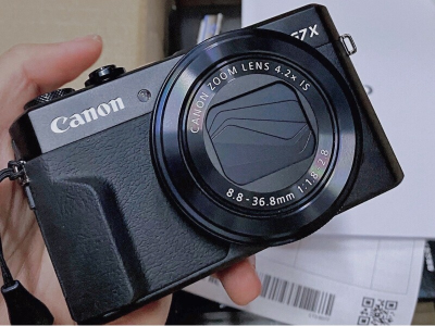 小巧精致的佳能g7x2数码相机开启vlog生活