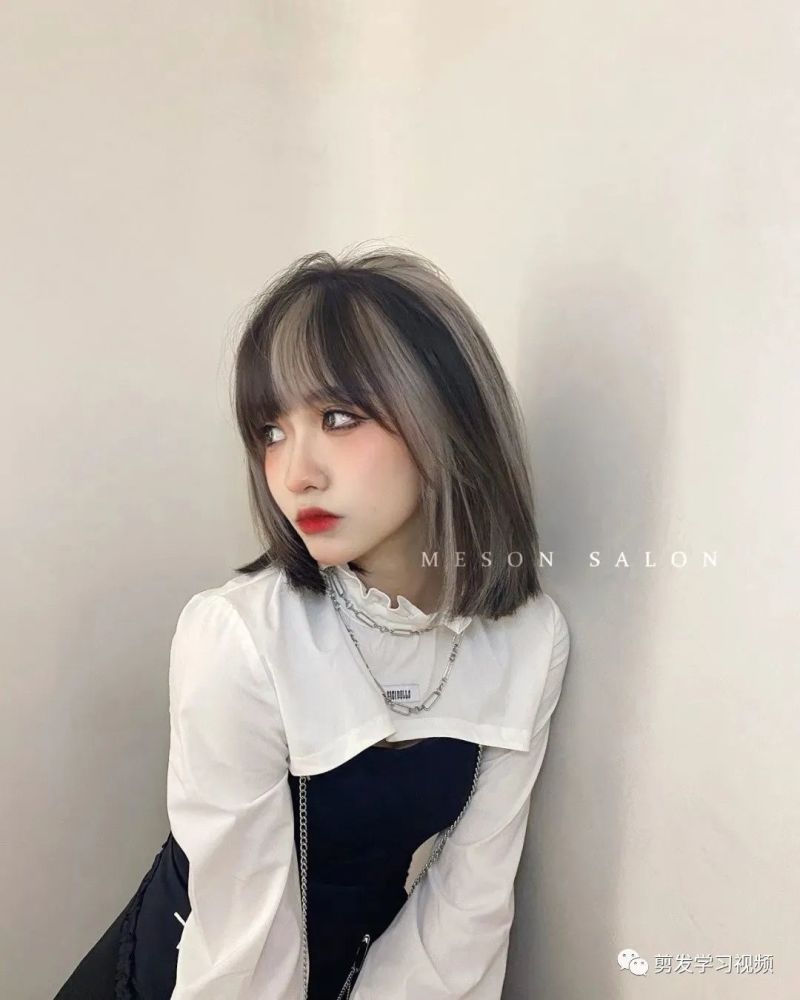 拼色染短发好撩好迷人呀