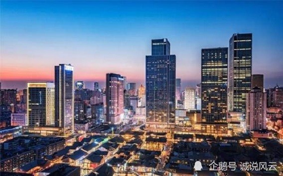 重庆gdp全国排名_重庆:若直辖市只能和省比较,四川4.2万亿GDP岂非完败所有直辖市(2)