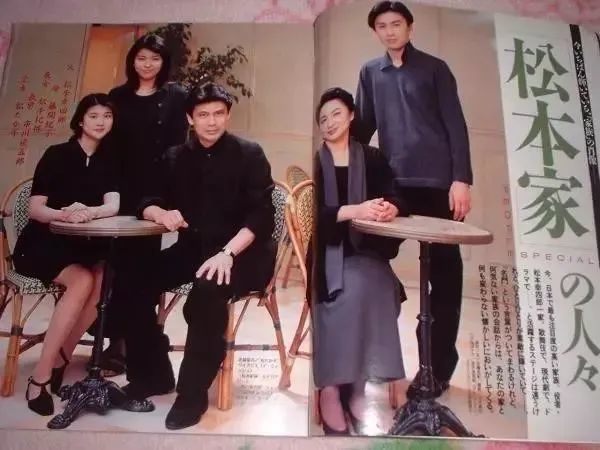 父亲是 高丽屋九代目松本幸四郎,在日本拥有相当高的知名度和威望.