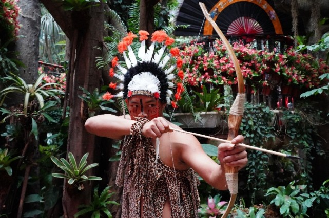 原始雨林部落空降广州跟着土著酋长来探秘
