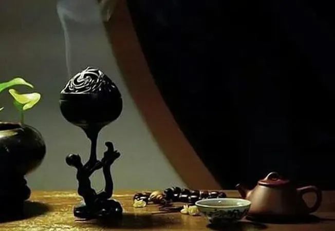 遵循这四个字让你不会轻易发火成为内心强大的人