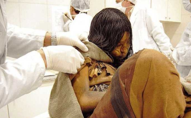 冰山发现一具500年前冻尸女孩容颜姣好尸检结果令人痛心