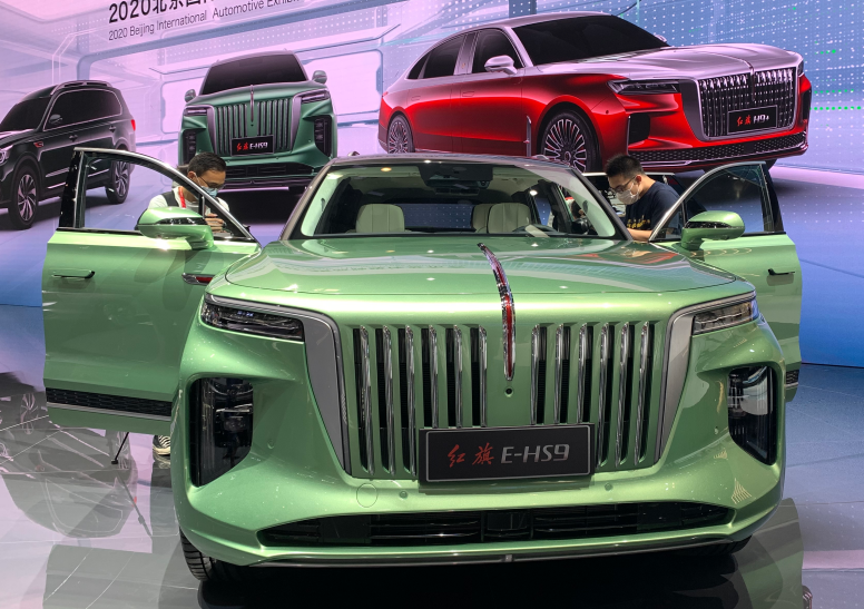 大型suv的红旗e-hs9告诉你答案_腾讯新闻