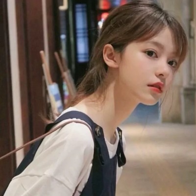 女生头像干净气质