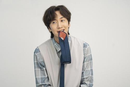 韩国明星李光洙,退出《running man》,与节目组好聚好散