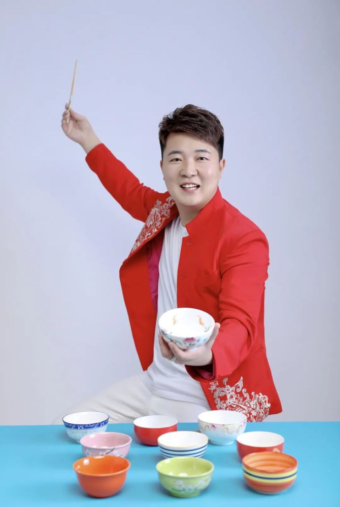 打碗哥你以为这就是全部吗?不!我们还邀请到两位百万级网红助阵!