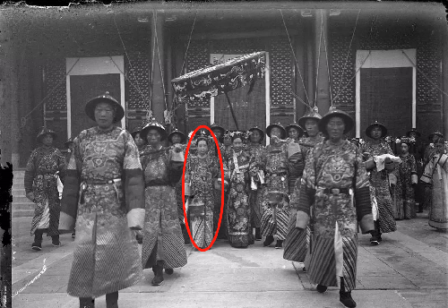 清末第一美人有多美 黑白照也难掩其丽质 最后却孤独终老 全网搜