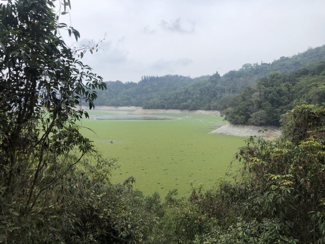 气候变了台湾日月潭完全干涸古迹重见天日媒体源自乾隆