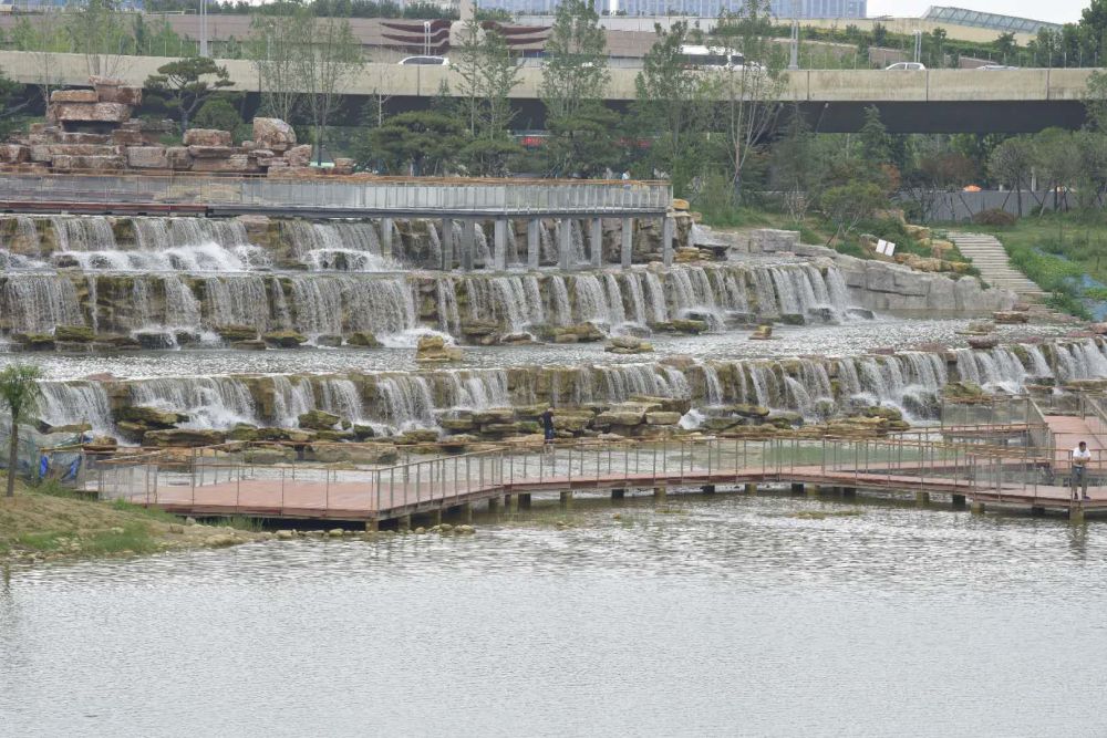 郑州人,西流湖公园今日开园啦!五一假期又多一处游玩地_腾讯新闻