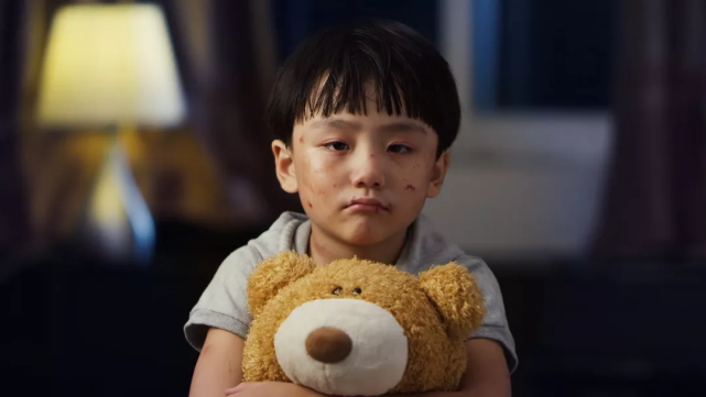 那些从小被父母家暴的孩子,长大后都怎么样了?