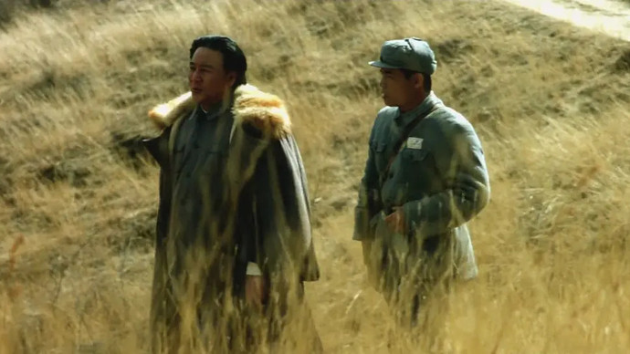 《走出西柏坡》幕后:20年前上海电影人如何拍出不一样的主旋律