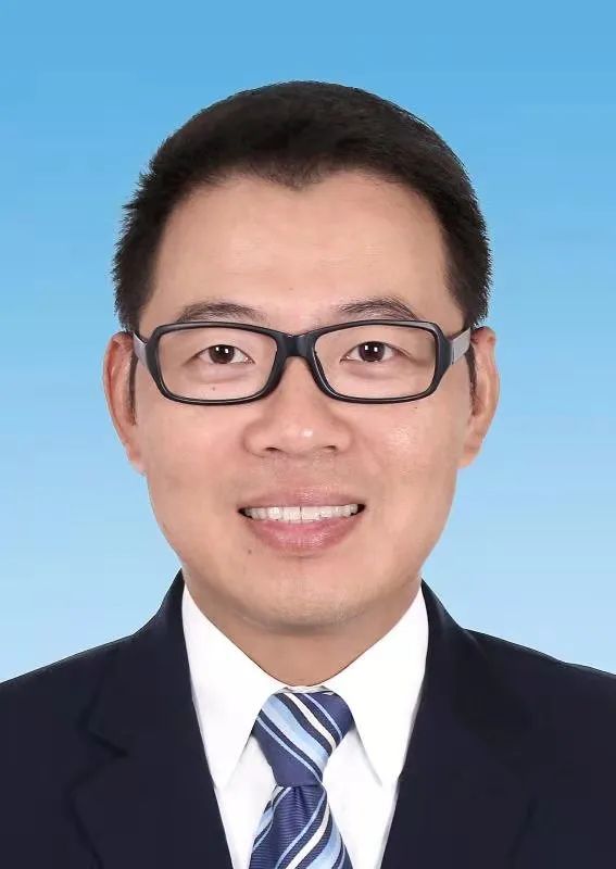 天天健康中国好医生陈耀华和你讲讲如何防控近视眼