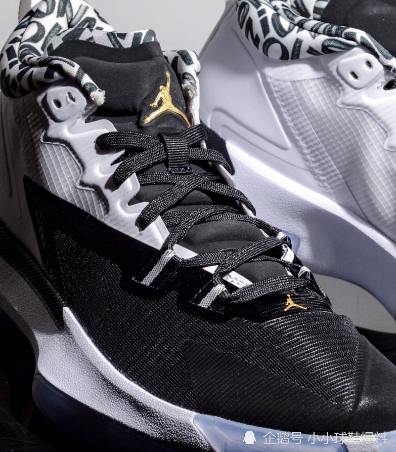 鞋舌设计是发想自超级英雄身上穿戴的盔甲,在 2019 年 zion