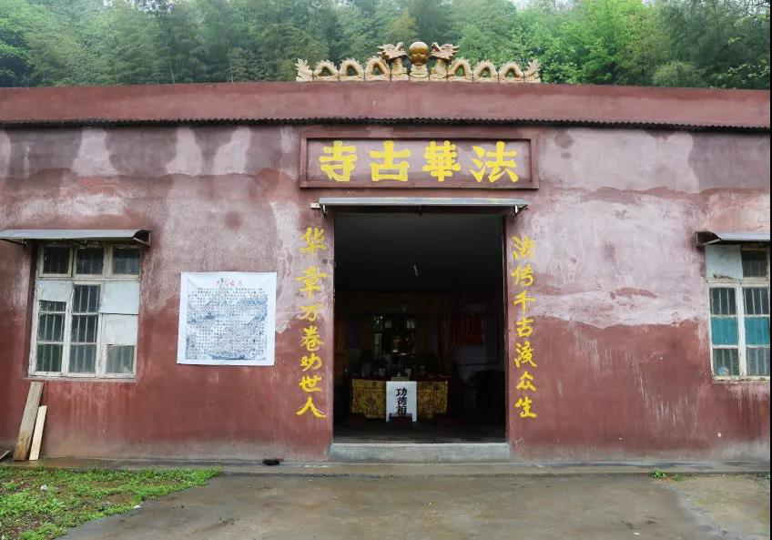 法华山下来之后,往南走,上东二环路,就来到了芙蓉大桥(湘潭五大桥)