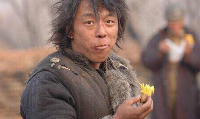 同样是演乞丐:孙俪流鼻涕,周星驰头发打结,杨颖怎么演的?