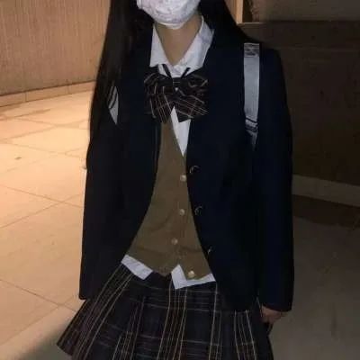 《頭像舍》ins風jk制服女生頭像 不露臉的動漫jk女頭|女生頭像|動漫