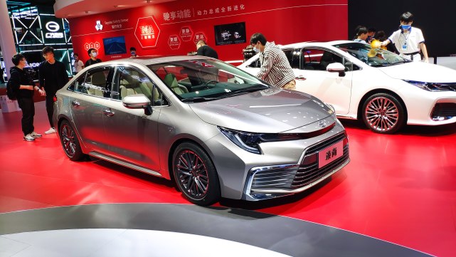 2021年上海国际车展广汽丰田凌尚实车