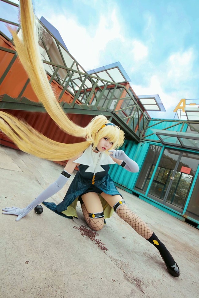 cos赏析月咏歌呗