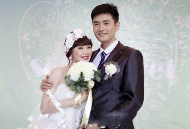 他们竟然是夫妻这五对低调结婚的明星夫妻你知道有谁吗