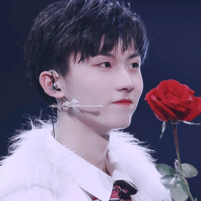 马嘉祺头像集一起去快乐星球吧