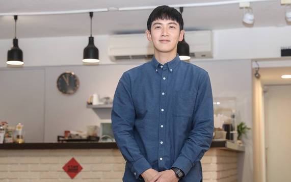 打开腾讯新闻,查看更多图片 >据台湾媒体27日报道,柯震东3年前与