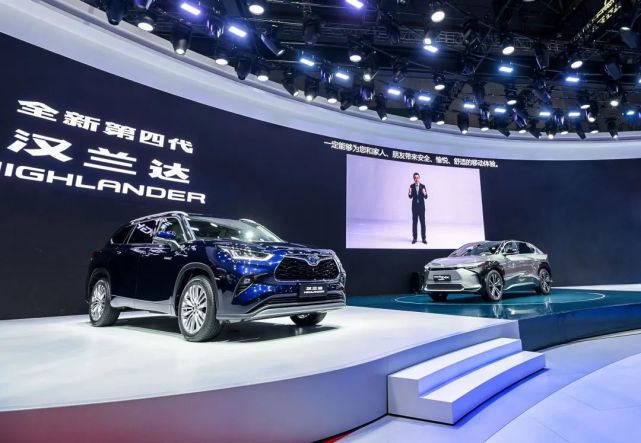 广汽丰田全新第四代汉兰达上海车展首秀
