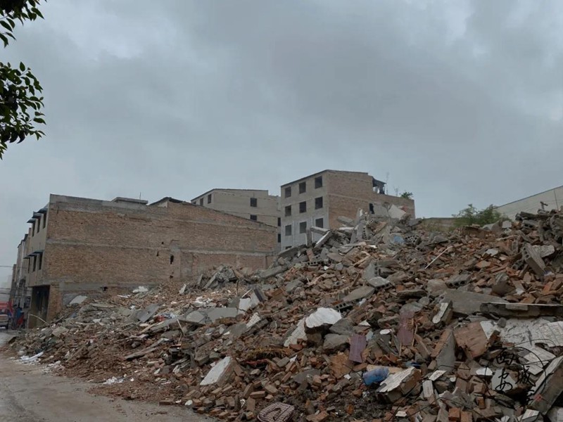 马腾空,马上"腾空"了