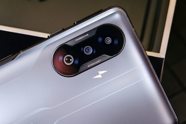 redmik40游戏增强版评测轻薄设计质感拉满的高颜值游戏手机