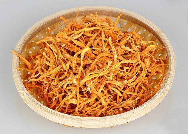 孕妇可以喝虫草花煲汤吗